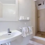 Marina 3*