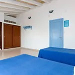 Marina 3*