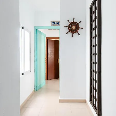 Hostal Marina Гостевой дом *