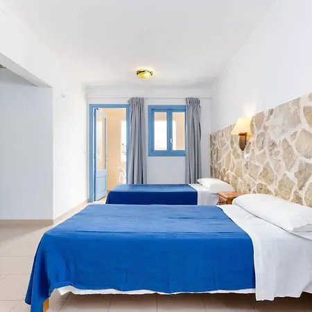 Hostal Marina * Кала Ратьяда
