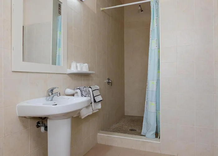 Marina Guest house 3*